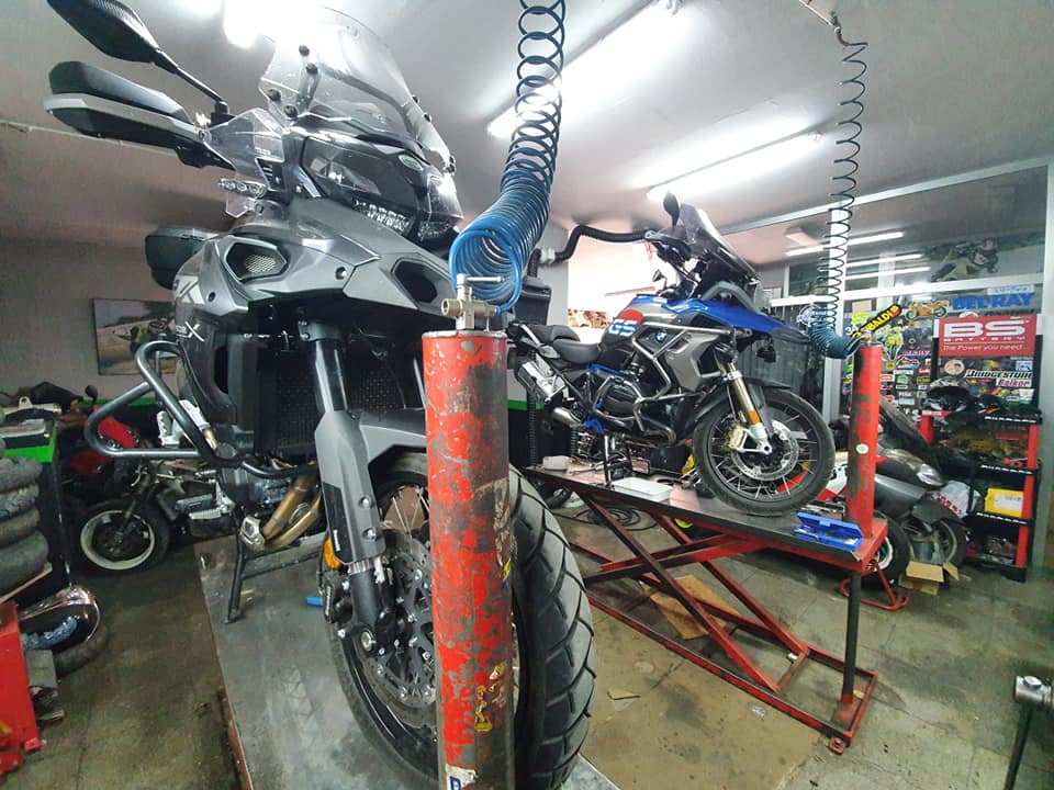 Motos Eufrasio — Del propietario