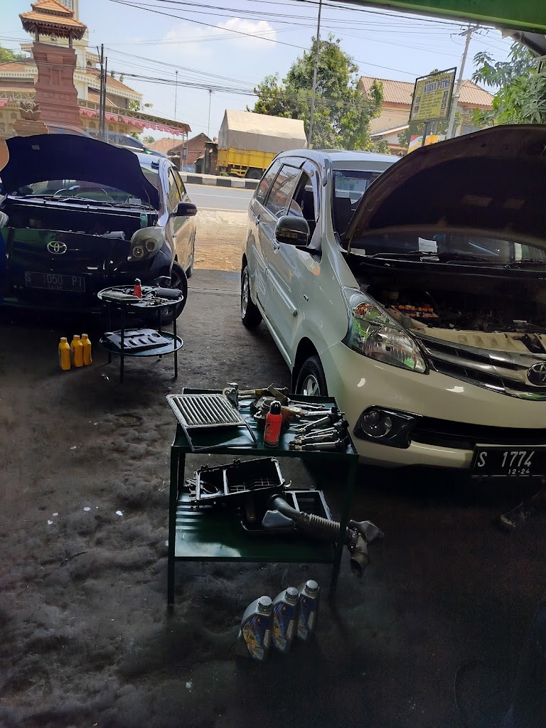 Bengkel mobil Karya Putra