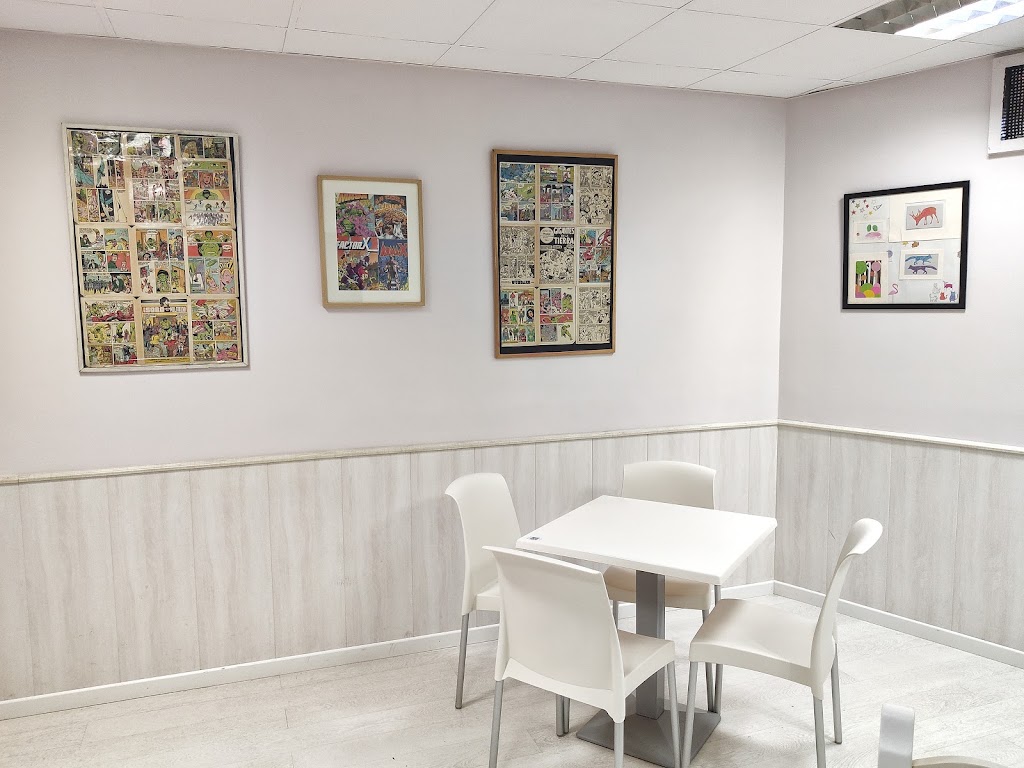 Nagasaki Cafe Bar — Ambiente