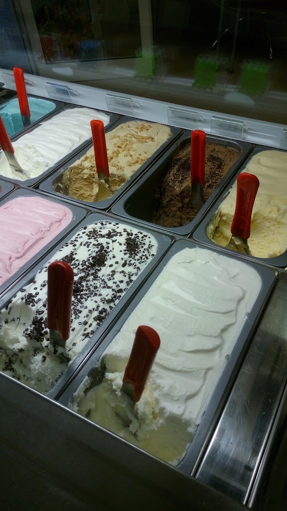 La Jijonenca Lliria Heladeria — Comida y bebida