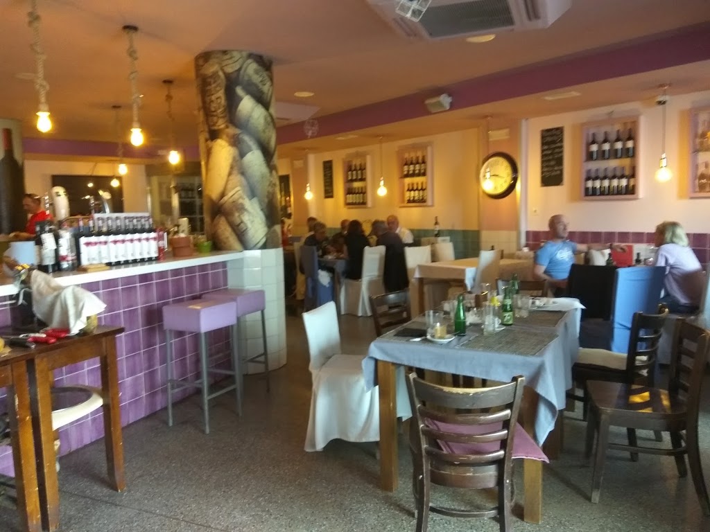 Pata Negra — Ambiente