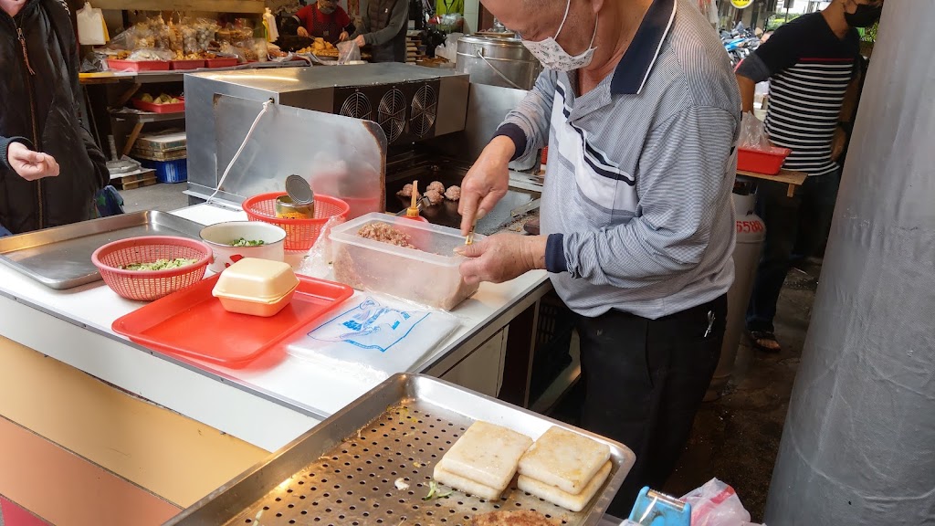 學府市場路邊早餐店 的照片