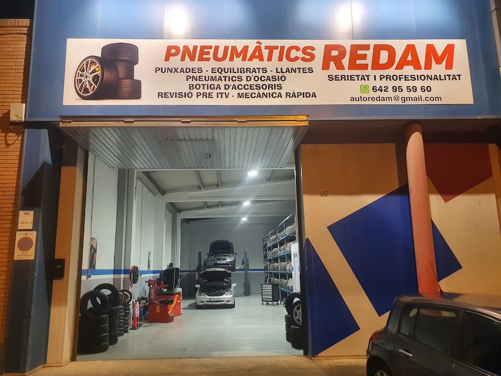 Autoredam — Exterior