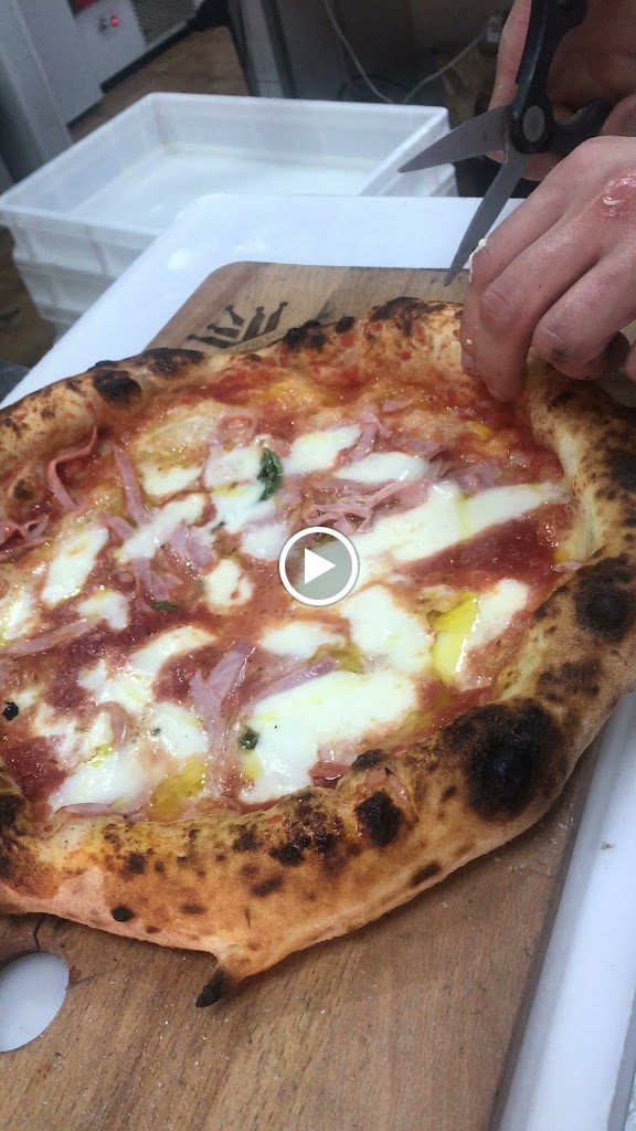 Pizzeria Regina Margherita (Adeje) — Videos