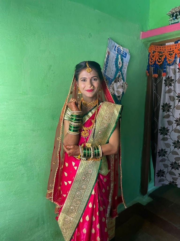 Parlour Service At Home