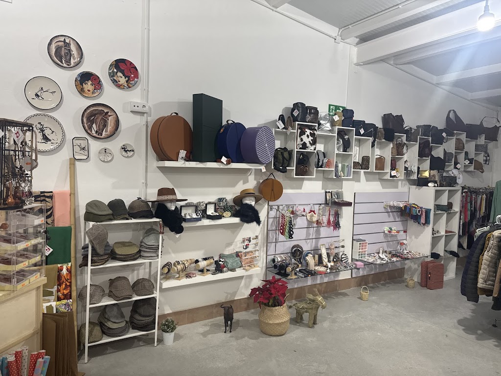 Piensos zamorano y complementos de flamenca