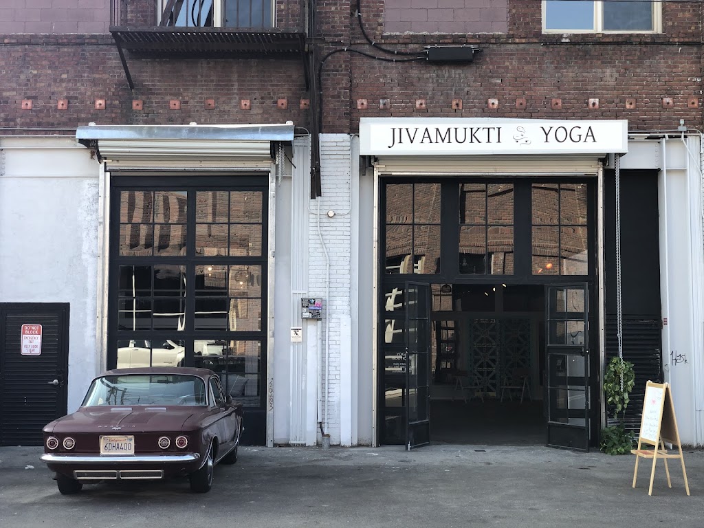  LaLaLå! Jivamukti Yoga Los Angeles