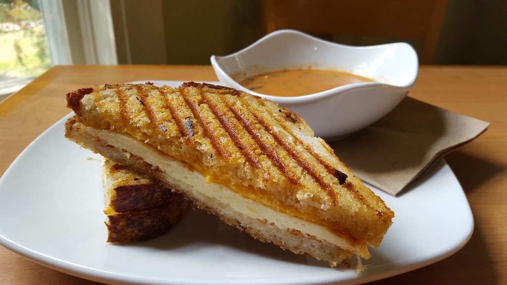  McFarland House Cafe