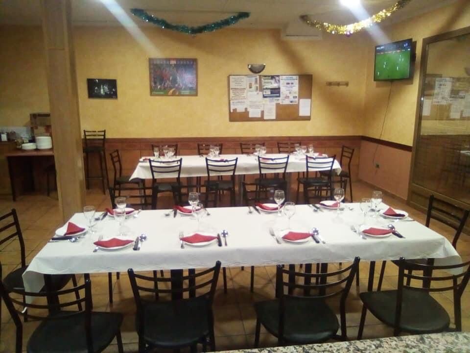 Cafe Bar Diego — Ambiente