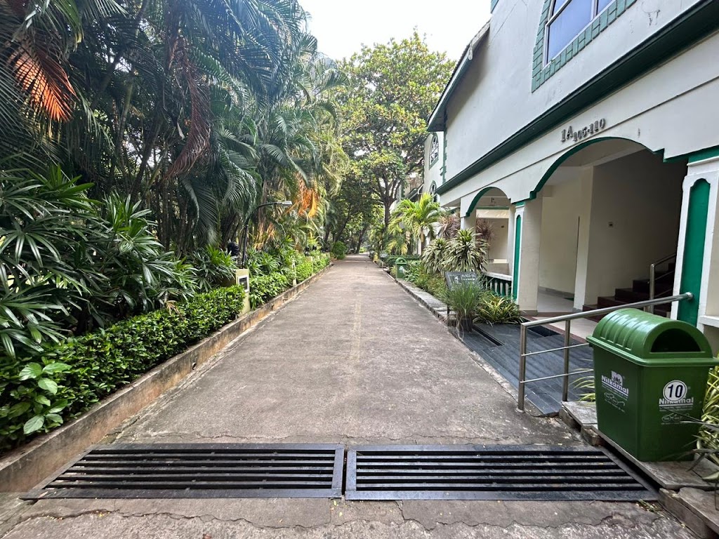 River Bay Resort