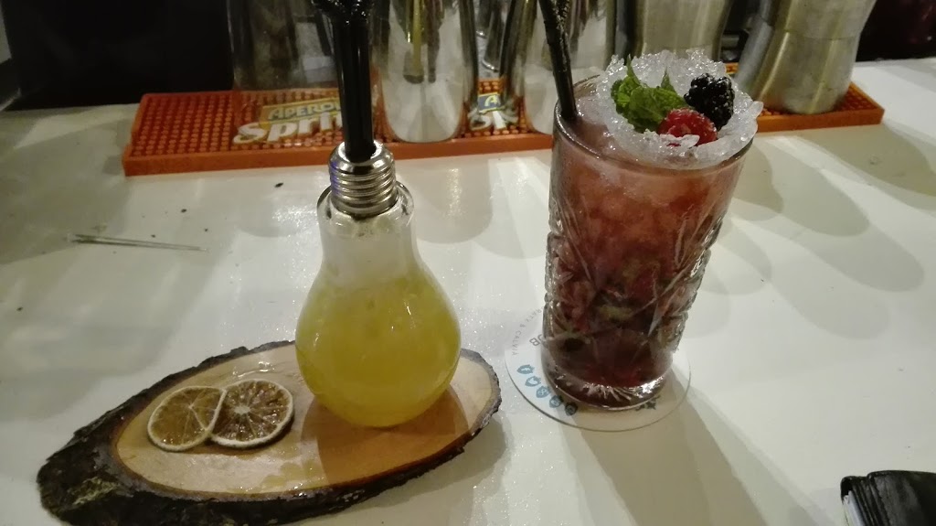 Folies Calvia Beach — Zumo