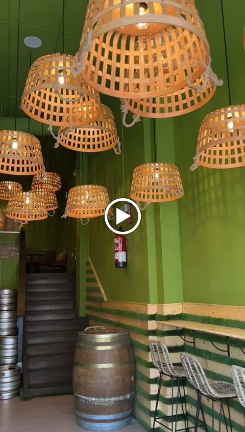 El Tiriti — Videos