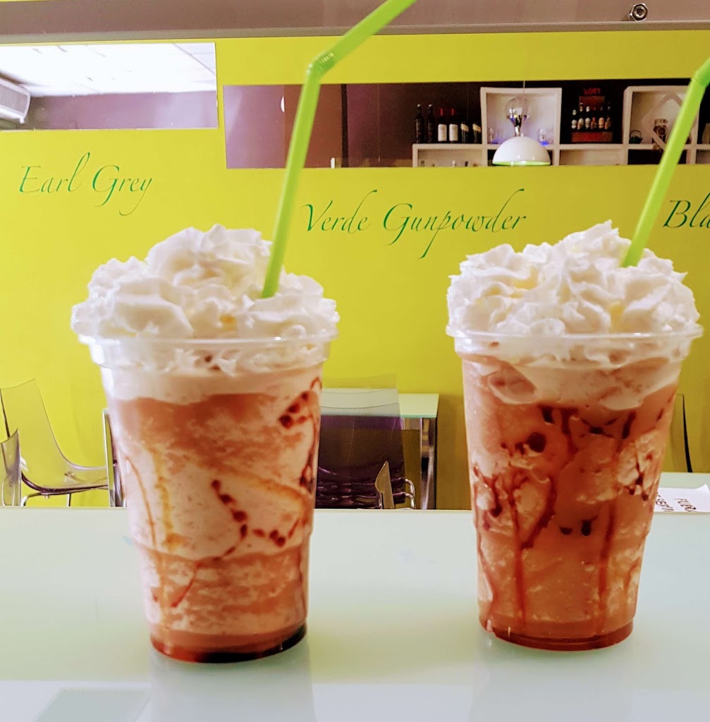 Ikebana Coffe & Tea — Comida y bebida