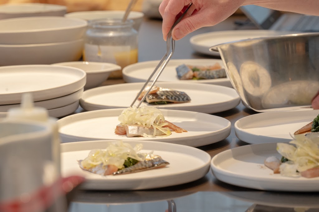 Bitxo gastroxperiencies / sopar taula rodona — Comida y bebida