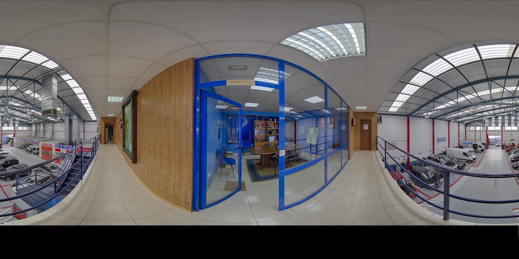 Talleres Pedro Madrono — Interior
