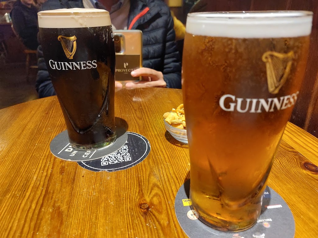 Pub The Cliffs CC Heron City — Cerveza