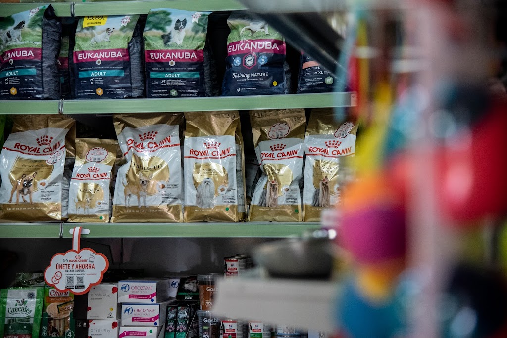 Botiga alimentacio animal i accessoris - Perruqueria canina