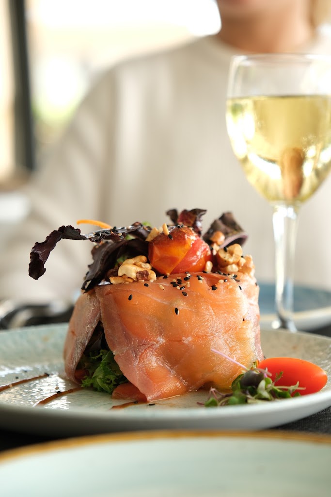 Lancaster Beach Club — Comida y bebida