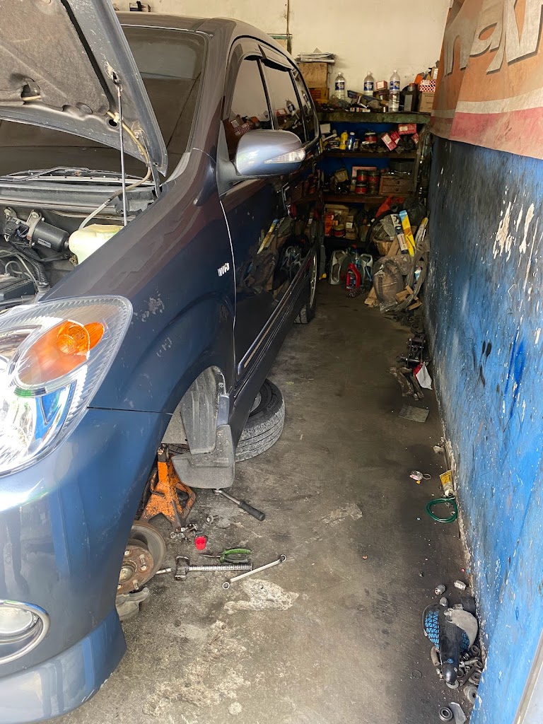 Bengkel Mobil Onderstel