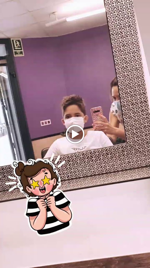 Carol Rienda Perruquers — Videos