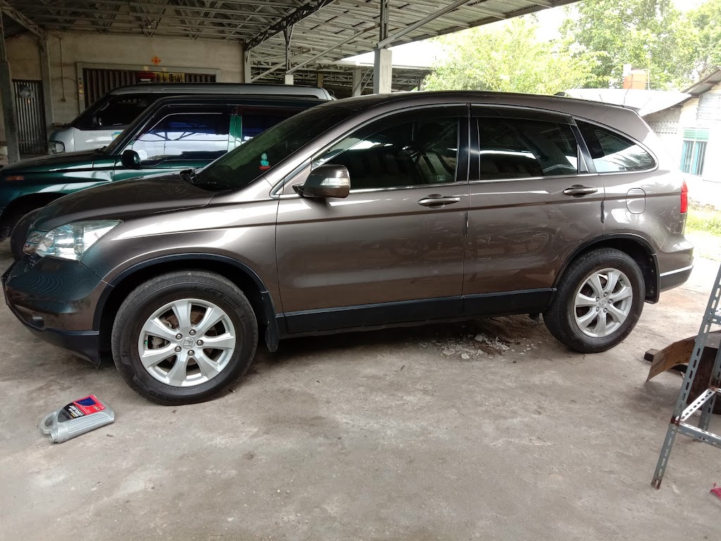 JAYA MOTOR (Bengkel mobil AKHIN)