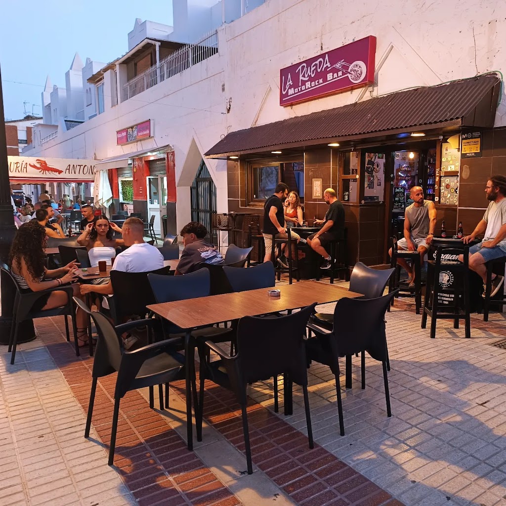 La Rueda MotoRock Bar
