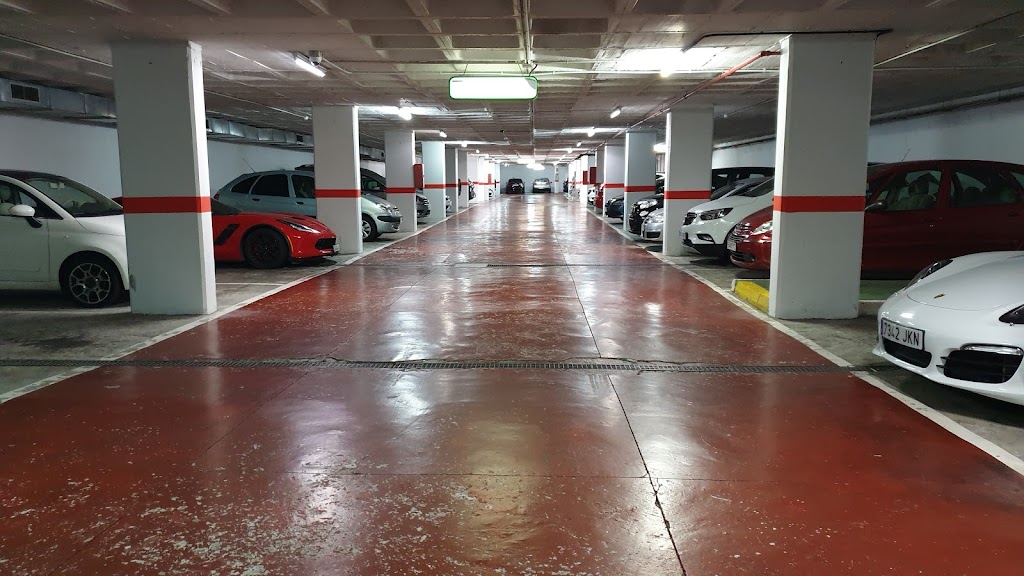Parking PARKIA - Playa de los Cristianos. Arona. Valle Menendez. Tenerife Sur. Sta Cruz tenerife. Acceso 1