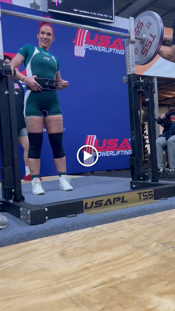  IronCurves Fitness Club