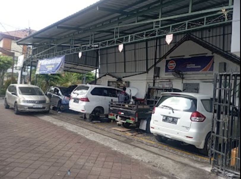 Bengkel Mobil CYM (Chrisnayoga Motor)