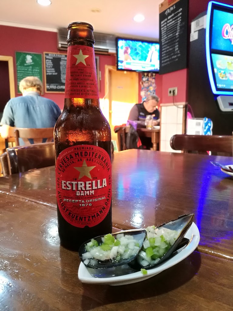 Bar Santa Llucia — Comida y bebida