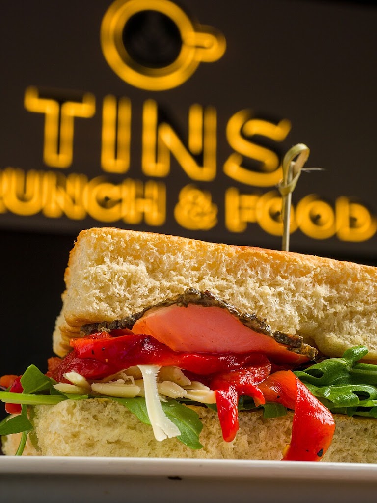 TINS " BRUNCH & FOOD" — Sandwich
