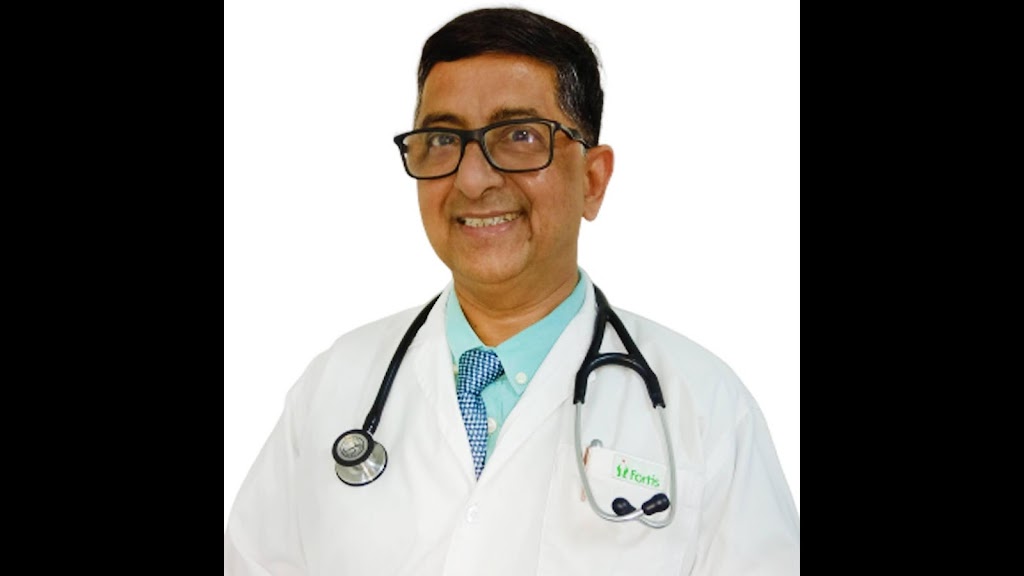 Dr. Dr Rajiv Karnik Best Cardiologist In Mulund Mumbai Fortis Hospital Mulund