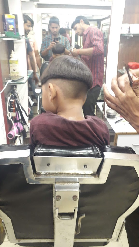 Dilkush Hair Saloon