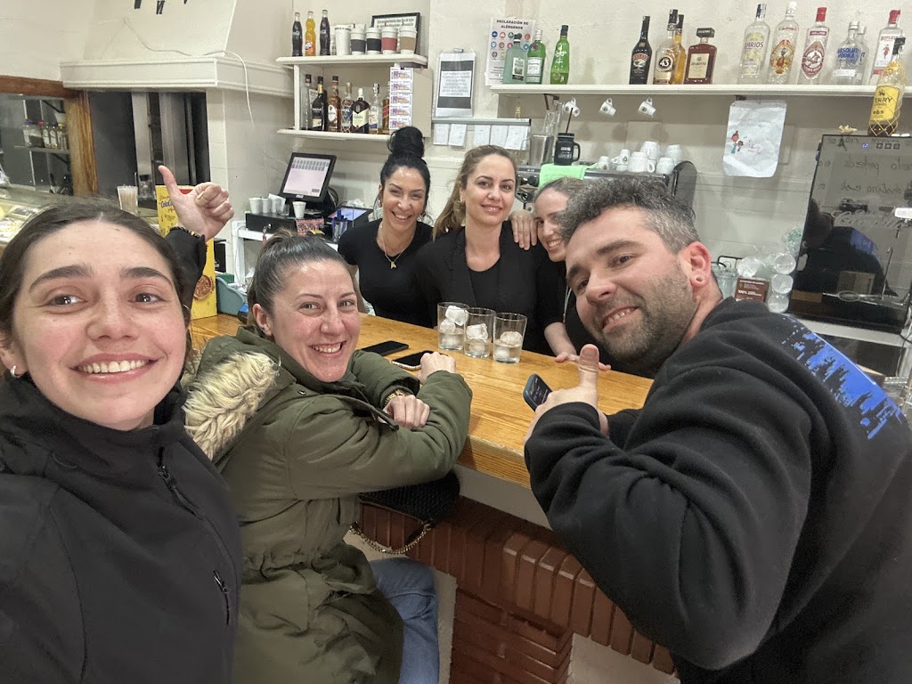 Bar La Avenida — Ambiente
