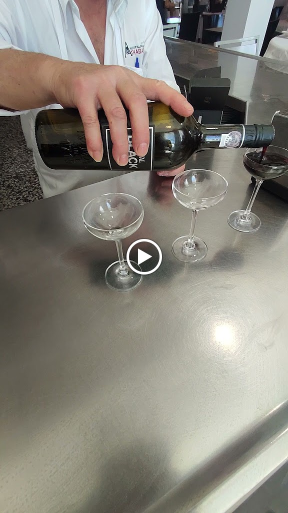 Restaurante Athabasca — Videos
