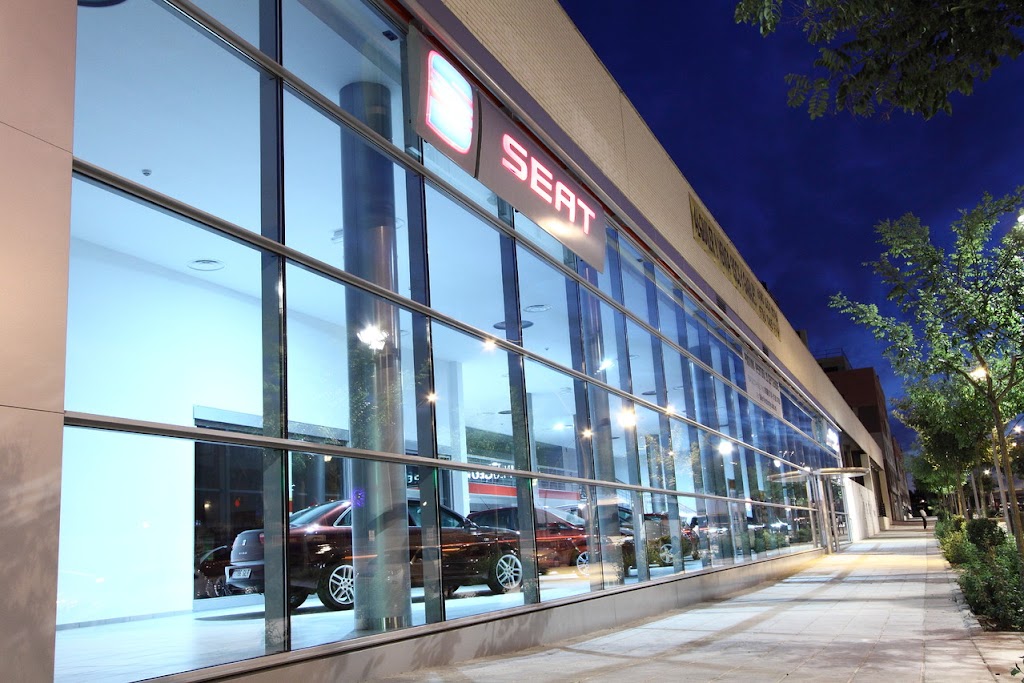 Motor DYE | Salon de Exposicion SEAT