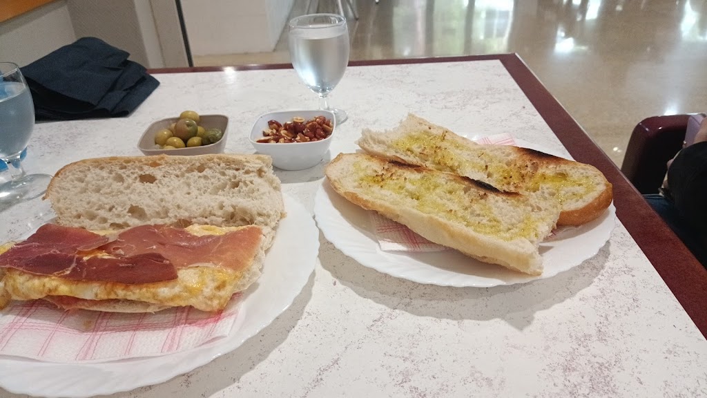 Restaurant Centre d'Oci i Convivencia