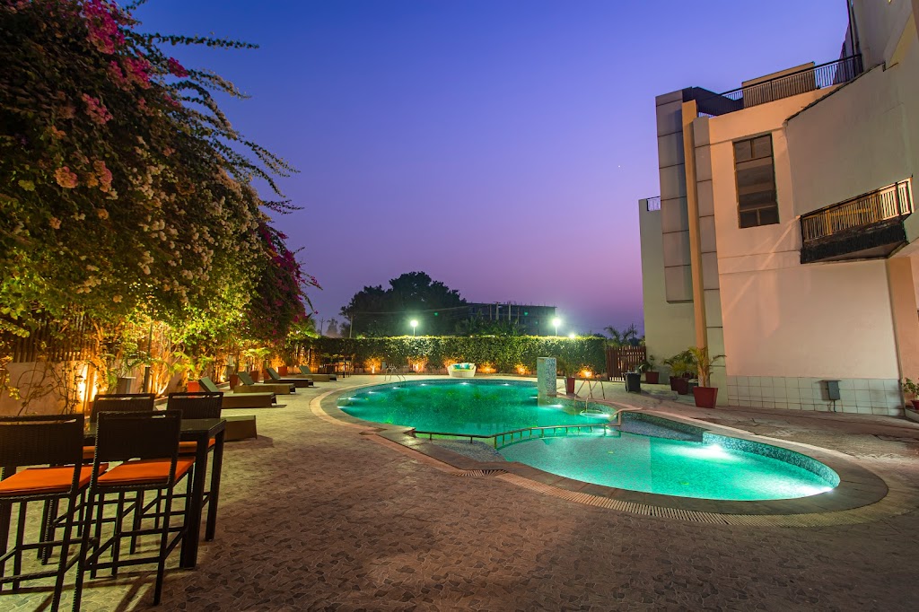 Tdi Club Retreat Hotel