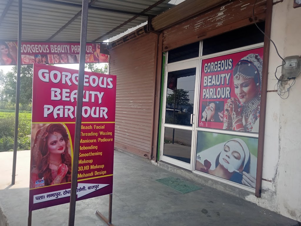 Gorgeous Beauty Parlor