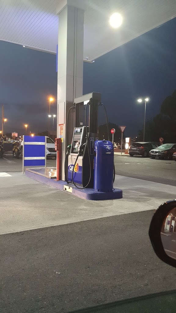 Q8 Gasolinera Algeciras II — Estacion de servicio