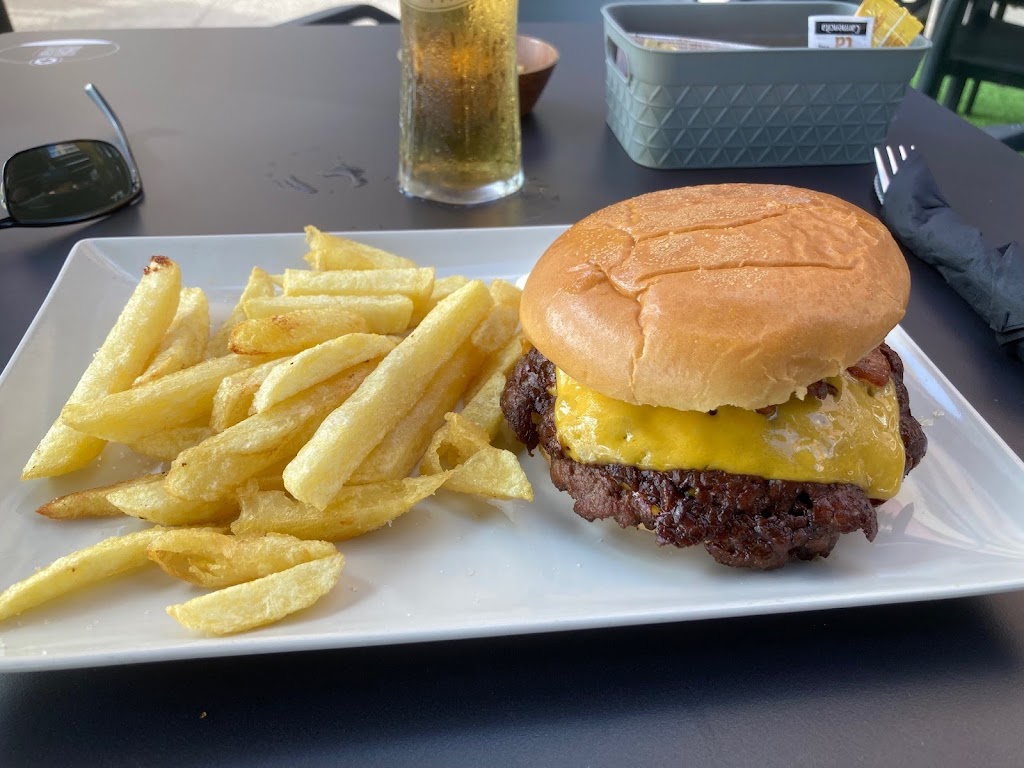 Chill and Go Mar Menor — Comida y bebida