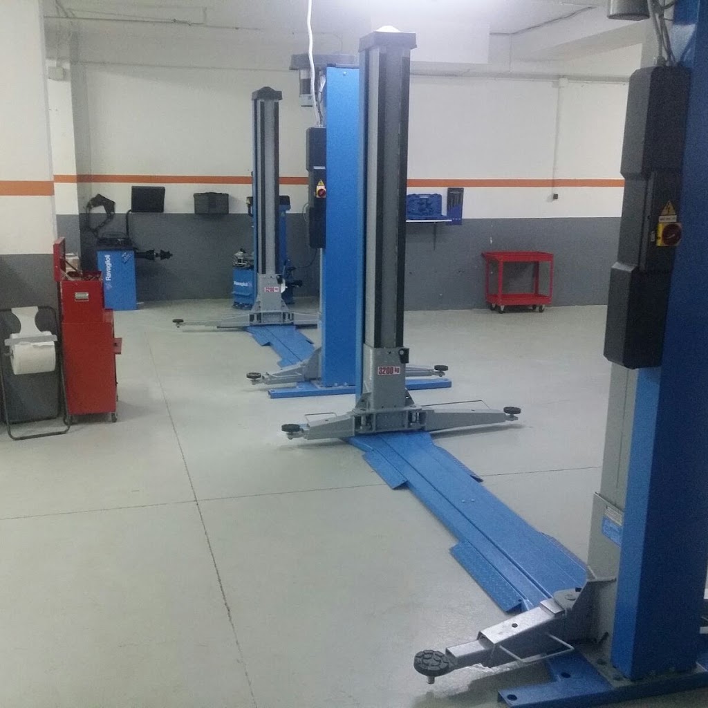 talleres AGC — Interior