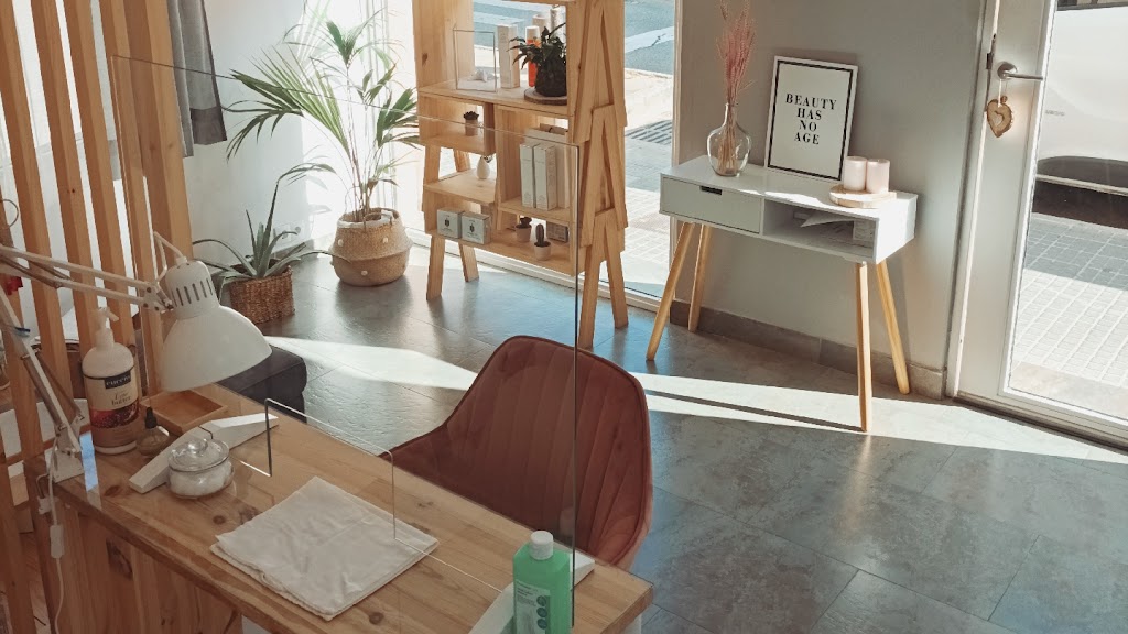 Exclusive Beauty by Elena Vallejo