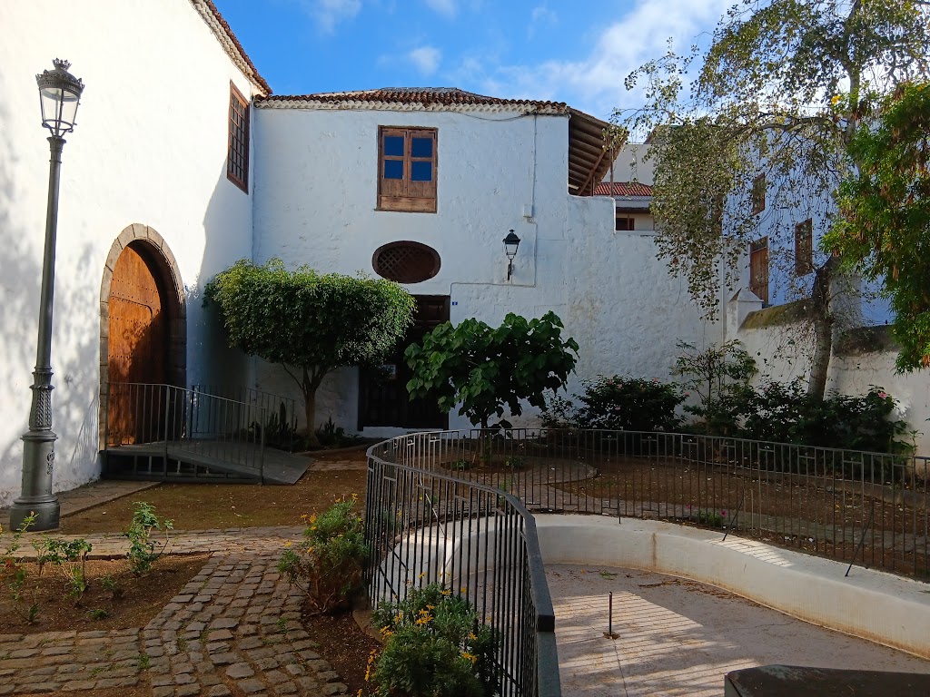 Plaza de Dominguez Alfonso