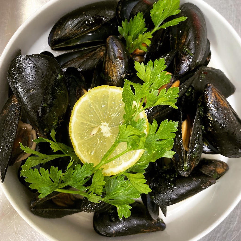 Restaurante Nueve — Comida y bebida