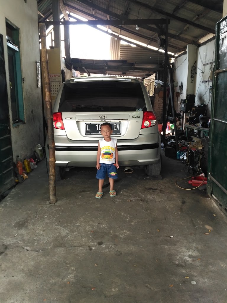 Bengkel mobil Widya Taruna