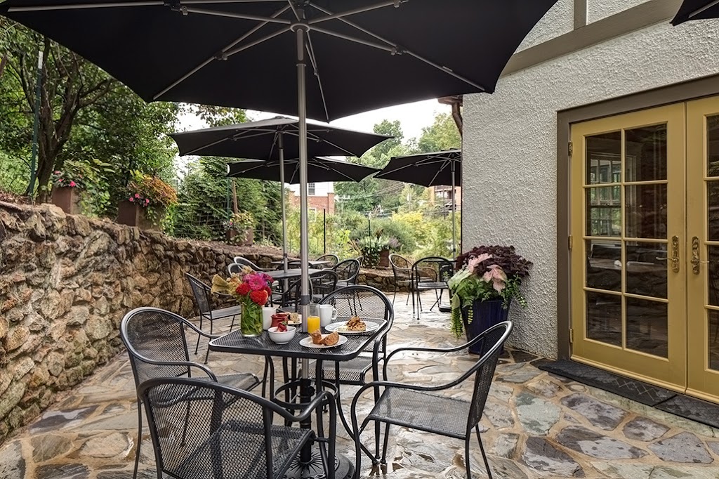 Photo of Oakhurst Cafe