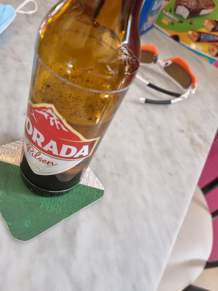 Bar Recreativos — Comida y bebida