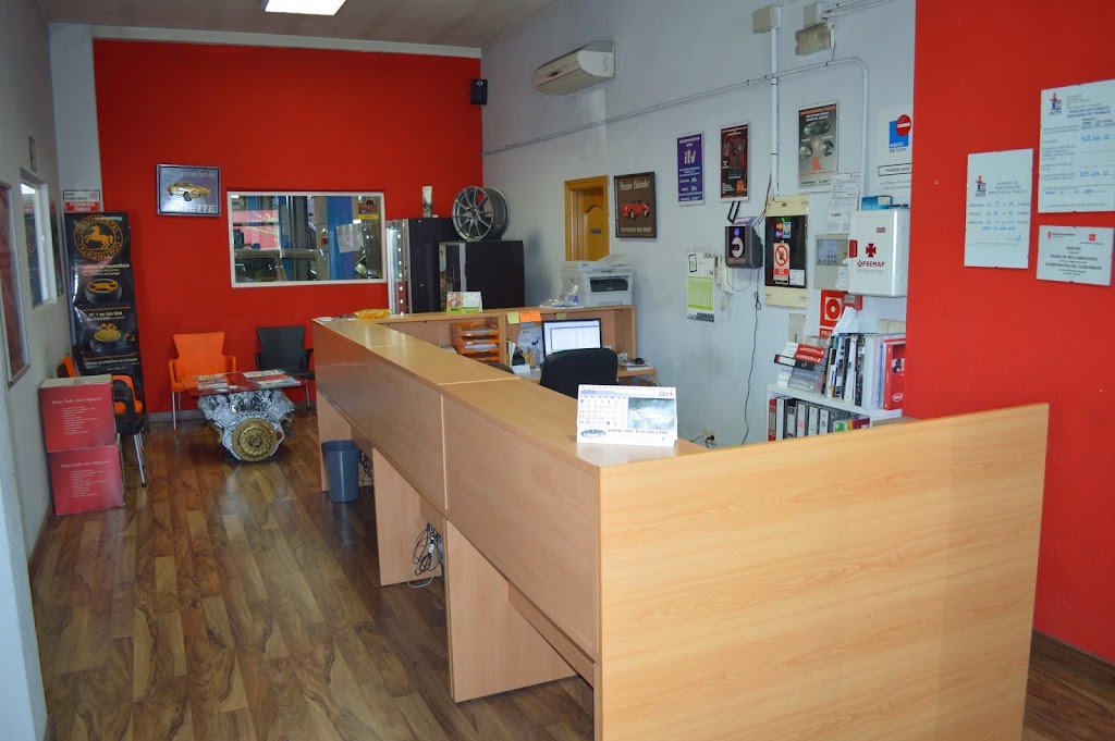 Sealcar — Interior