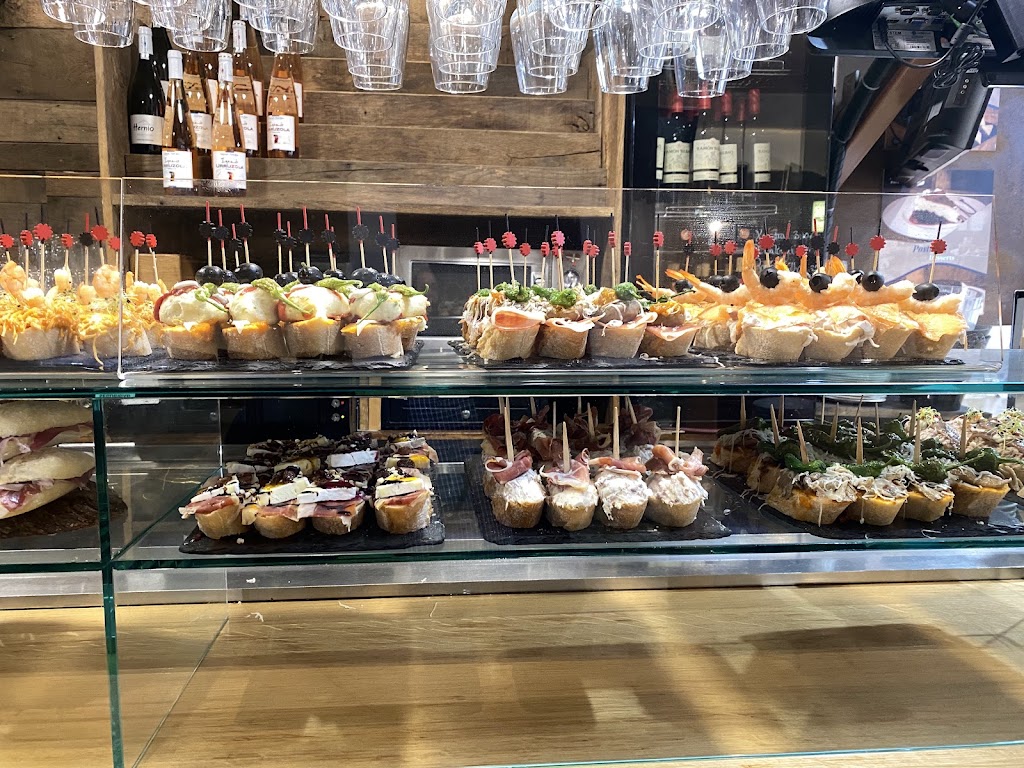 Telepizza Zarautz - Comida a Domicilio — Ambiente